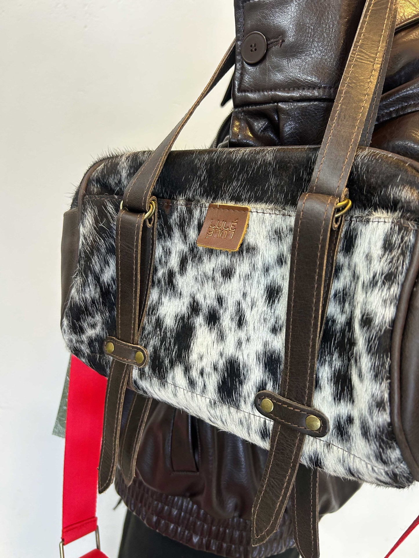 Lulé Bag Pinta Cow Print