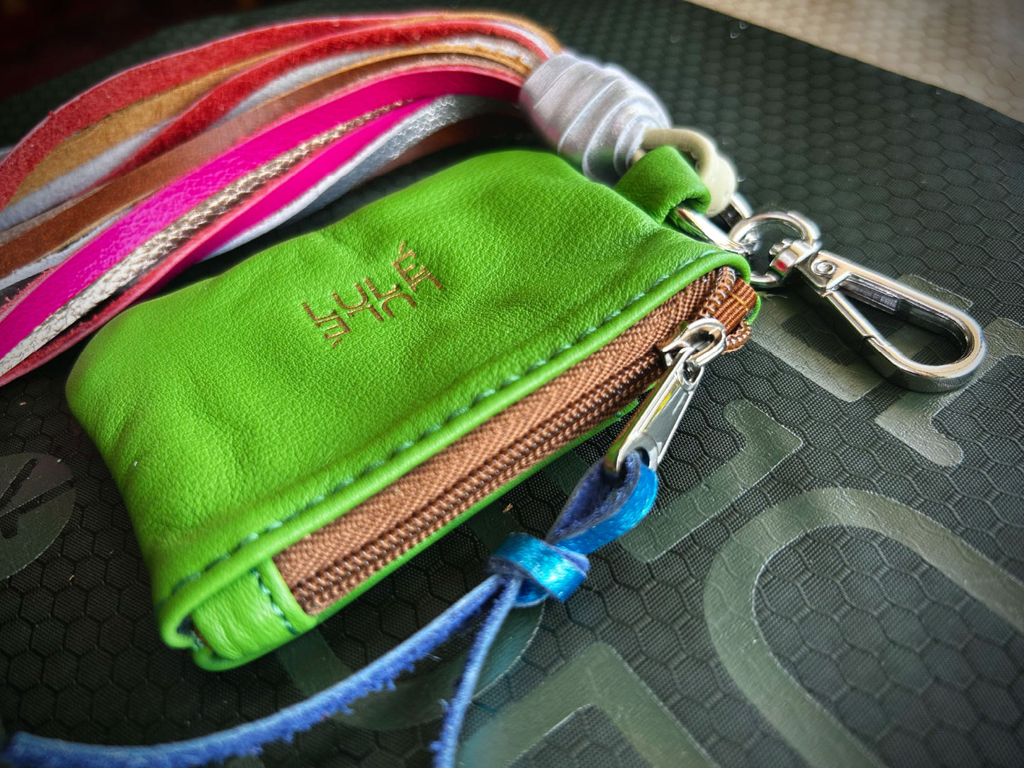 Mini Wallet Wine