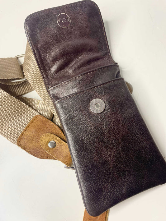 BAGi Cell Phone Holder Choco Beige
