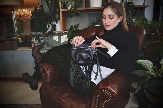 Pocket Bag Negro Flecos